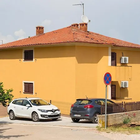 Ivana Apartamento Kornić